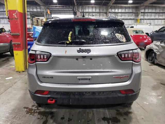 Photo 5 VIN: 3C4NJDDB2KT775833 - JEEP COMPASS 