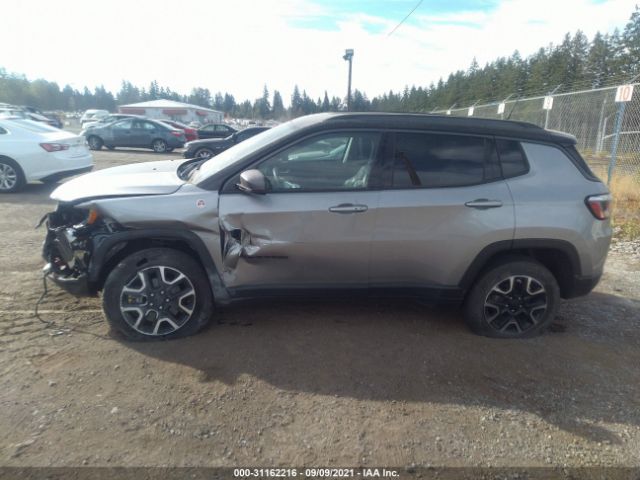 Photo 5 VIN: 3C4NJDDB2KT790347 - JEEP COMPASS 