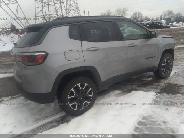 Photo 3 VIN: 3C4NJDDB2KT799789 - JEEP COMPASS 