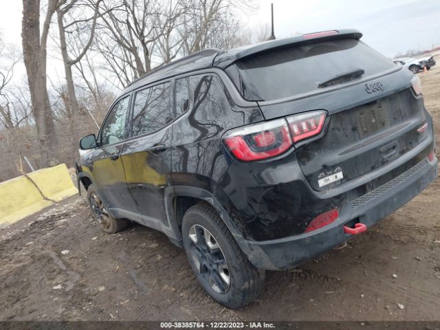 Photo 2 VIN: 3C4NJDDB3JT131627 - JEEP COMPASS 