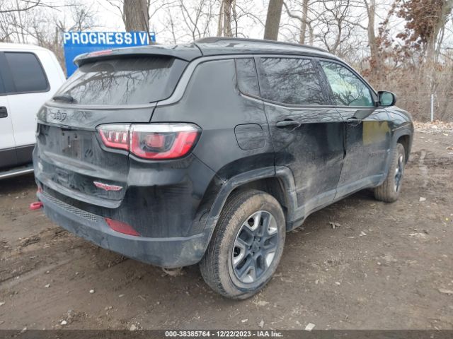 Photo 3 VIN: 3C4NJDDB3JT131627 - JEEP COMPASS 