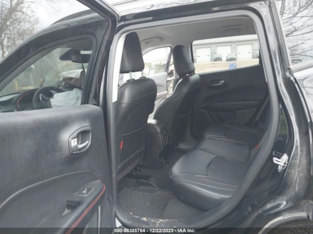 Photo 7 VIN: 3C4NJDDB3JT131627 - JEEP COMPASS 