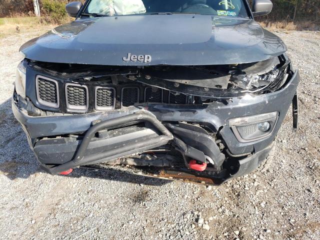 Photo 8 VIN: 3C4NJDDB3JT238497 - JEEP COMPASS 