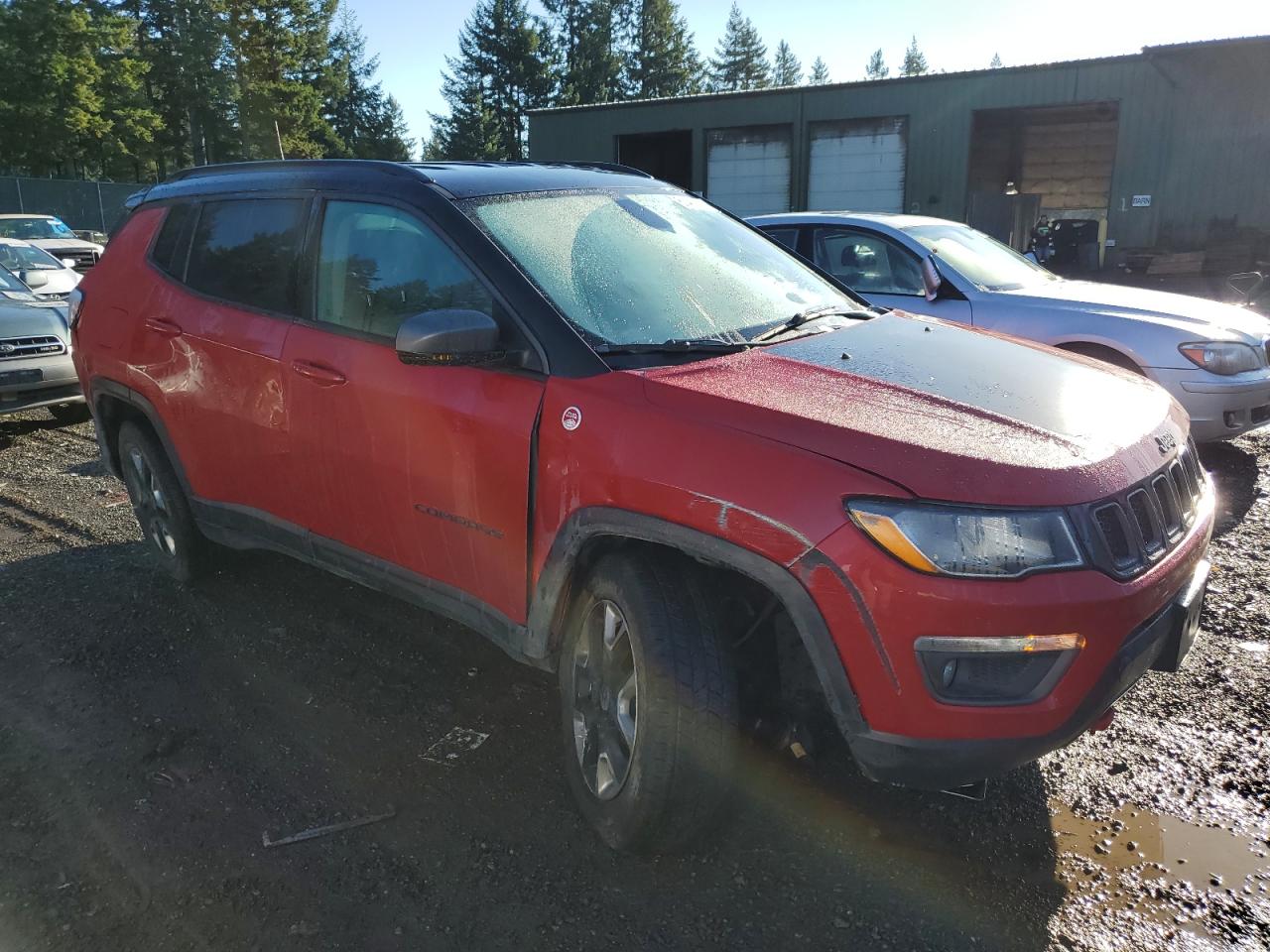 Photo 3 VIN: 3C4NJDDB3JT451692 - JEEP COMPASS 