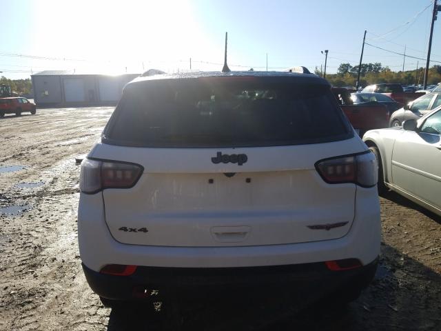 Photo 8 VIN: 3C4NJDDB3KT721361 - JEEP COMPASS TR 