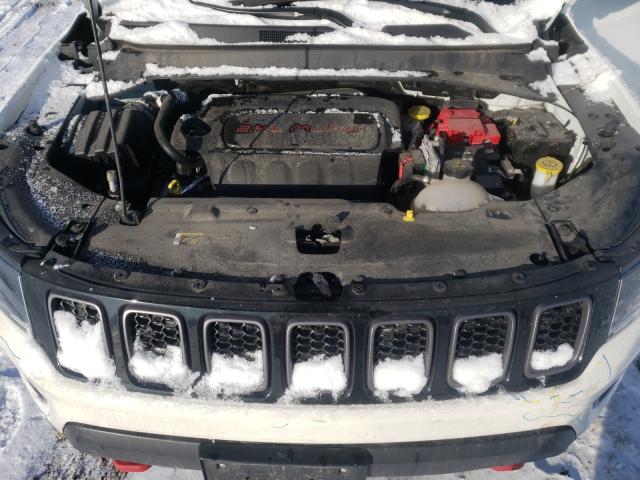 Photo 6 VIN: 3C4NJDDB3KT747913 - JEEP COMPASS TR 