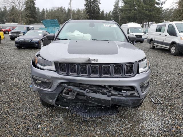 Photo 4 VIN: 3C4NJDDB3KT760600 - JEEP COMPASS 