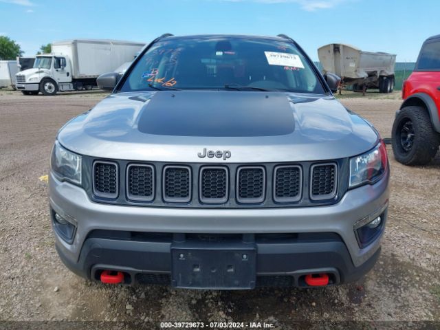 Photo 5 VIN: 3C4NJDDB3KT799350 - JEEP COMPASS 