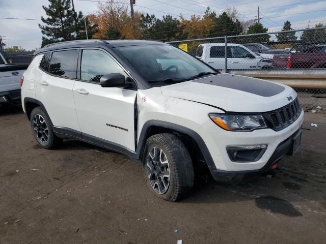 Photo 3 VIN: 3C4NJDDB3KT807866 - JEEP COMPASS 