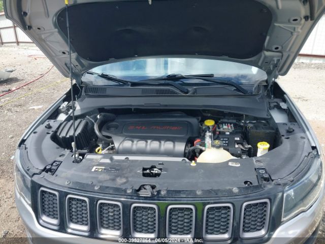 Photo 9 VIN: 3C4NJDDB3MT571769 - JEEP COMPASS 