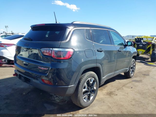 Photo 3 VIN: 3C4NJDDB4JT163650 - JEEP COMPASS 