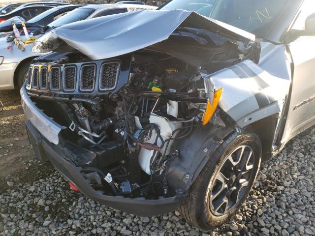 Photo 8 VIN: 3C4NJDDB4KT650171 - JEEP COMPASS TR 