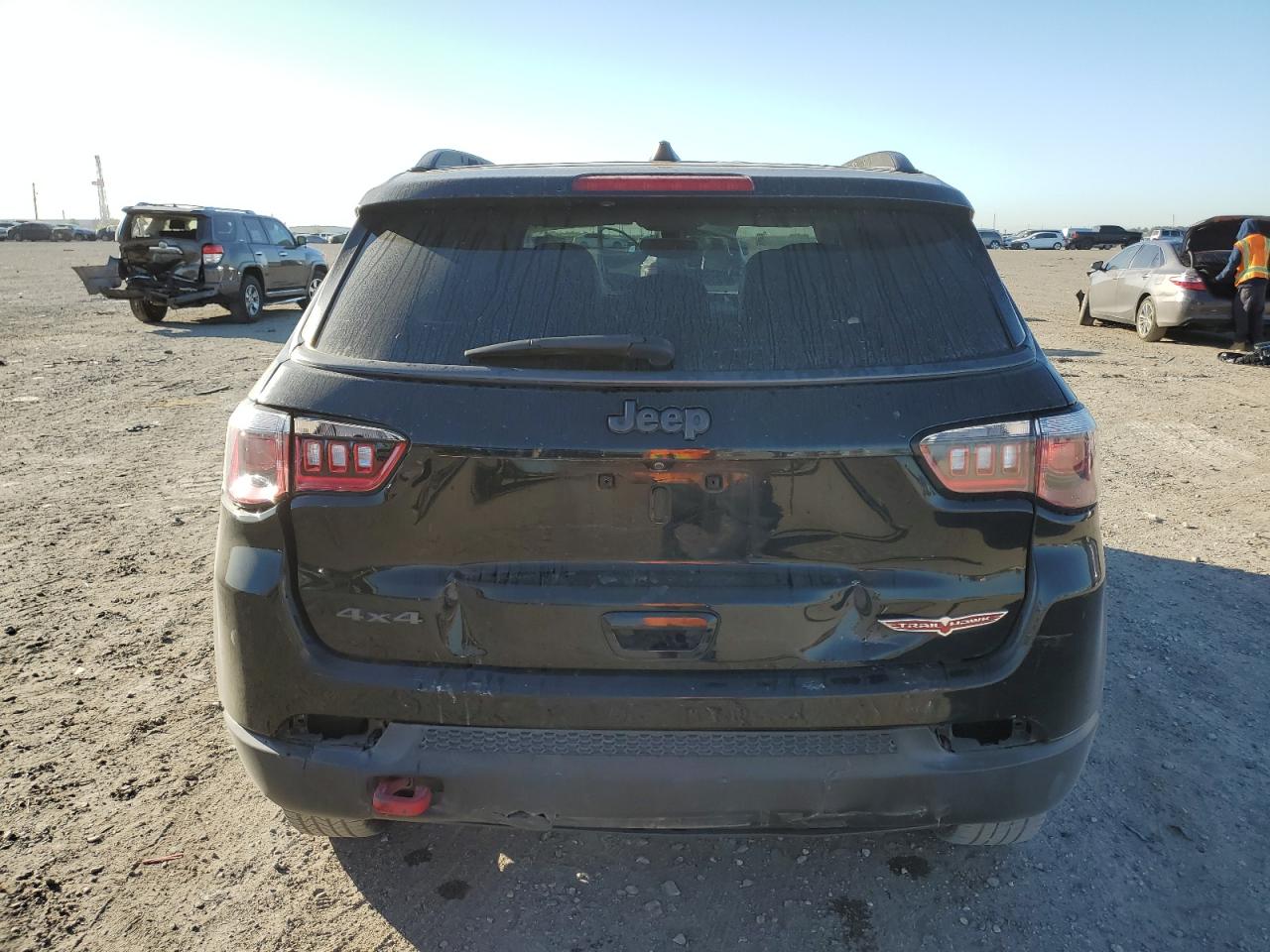 Photo 5 VIN: 3C4NJDDB4KT712961 - JEEP COMPASS 