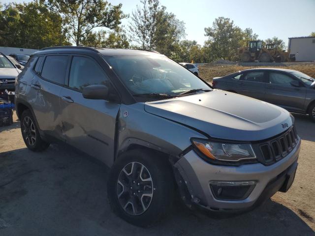 Photo 3 VIN: 3C4NJDDB4KT739884 - JEEP COMPASS TR 