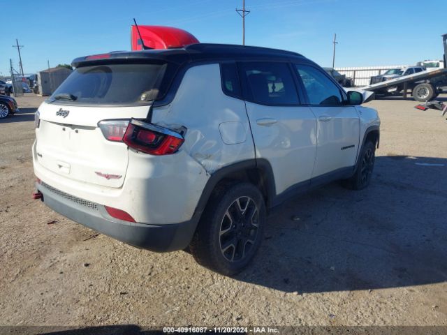 Photo 3 VIN: 3C4NJDDB4KT748018 - JEEP COMPASS 