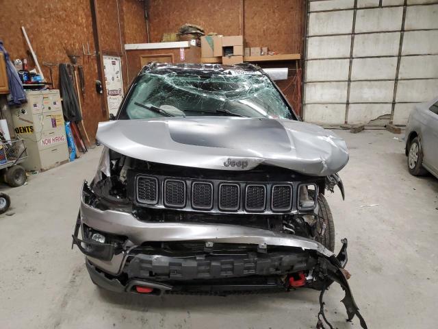 Photo 4 VIN: 3C4NJDDB4KT795288 - JEEP COMPASS TR 