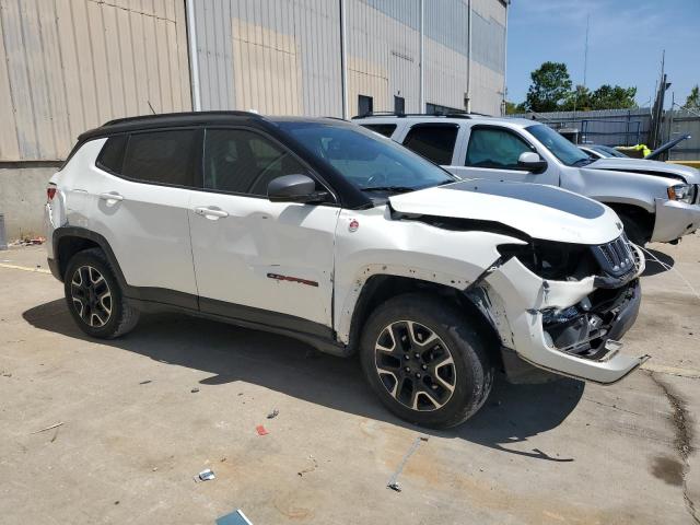 Photo 3 VIN: 3C4NJDDB4KT805513 - JEEP COMPASS TR 