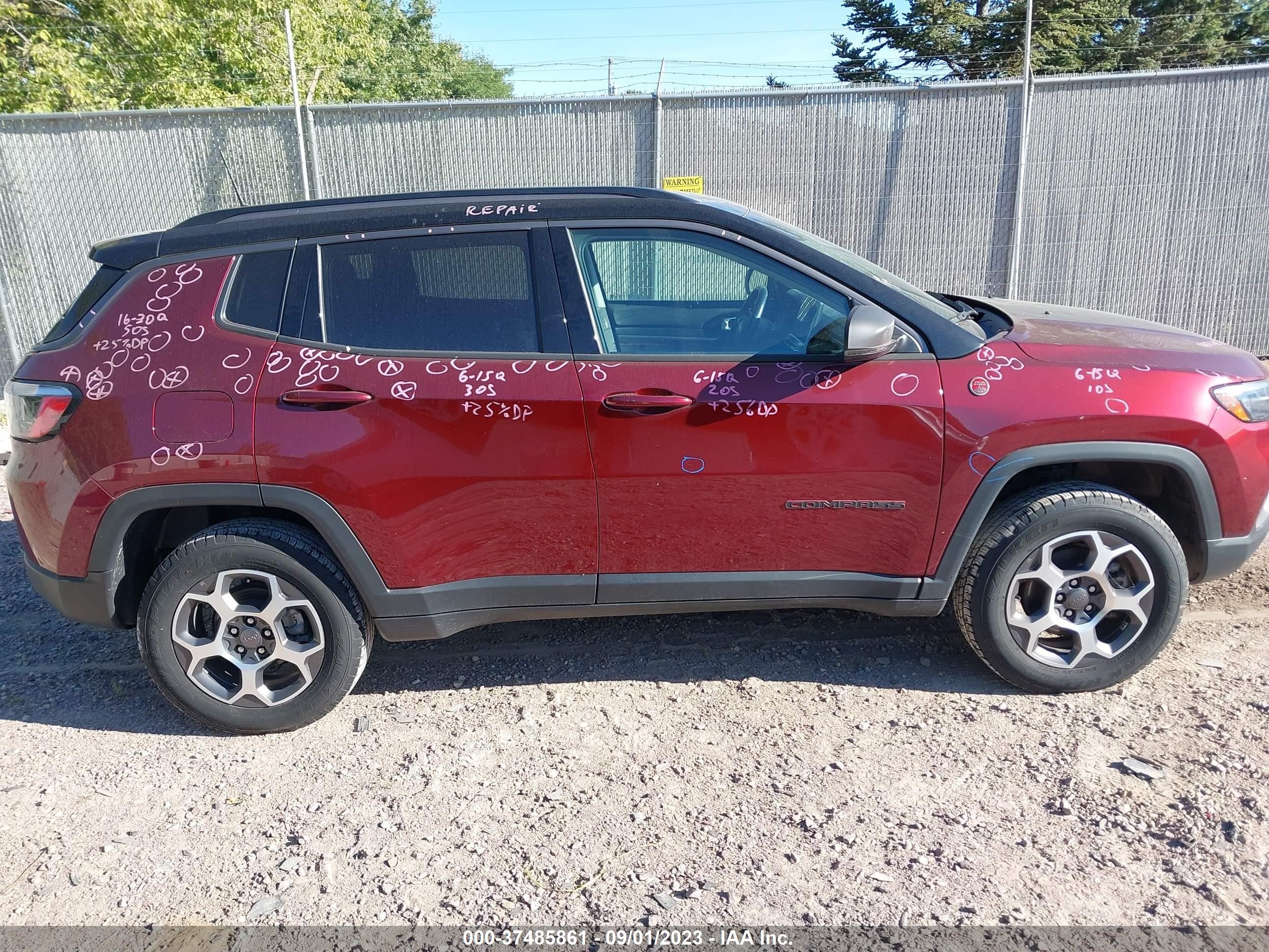 Photo 12 VIN: 3C4NJDDB4NT108346 - JEEP COMPASS 