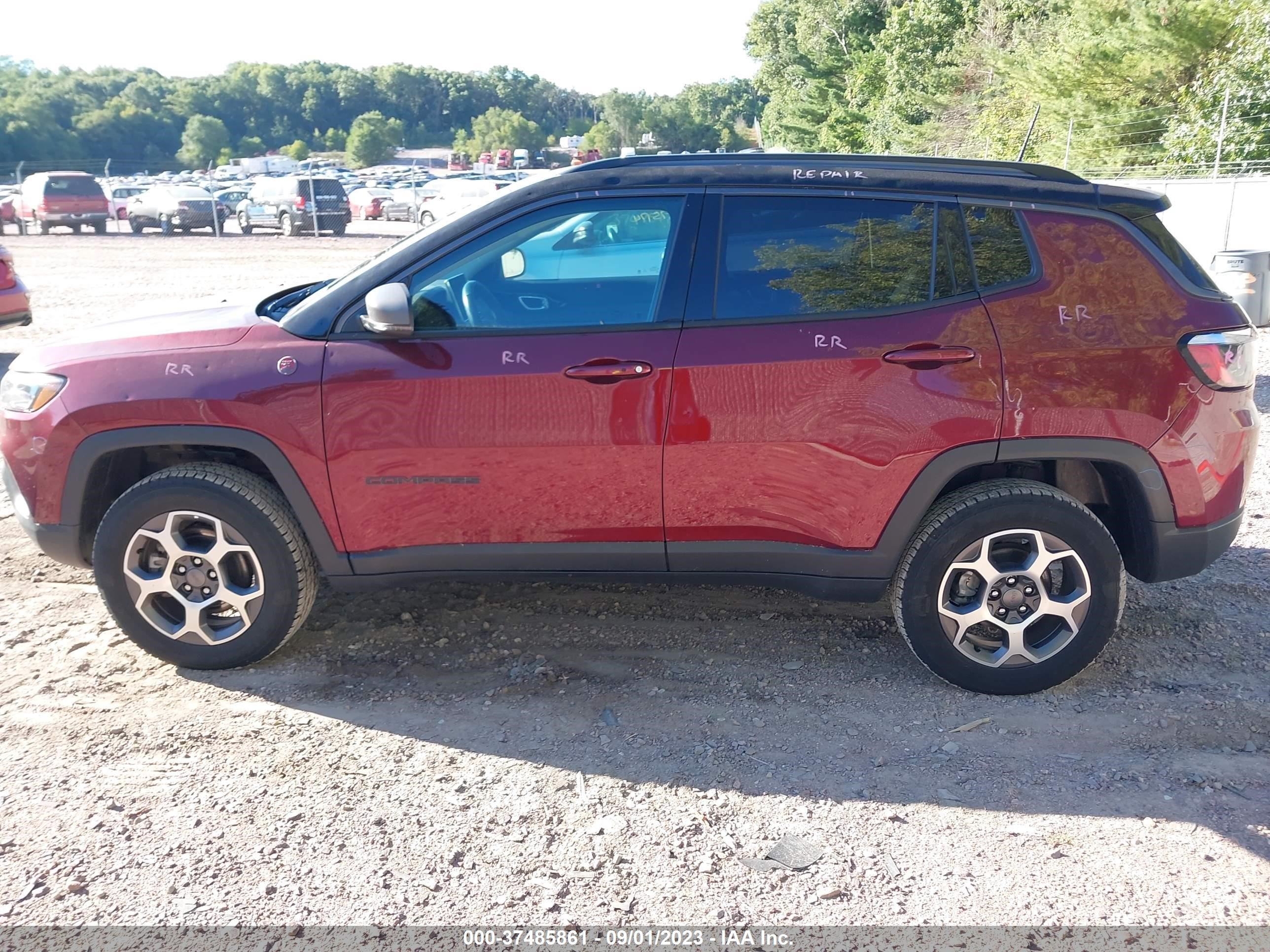 Photo 13 VIN: 3C4NJDDB4NT108346 - JEEP COMPASS 