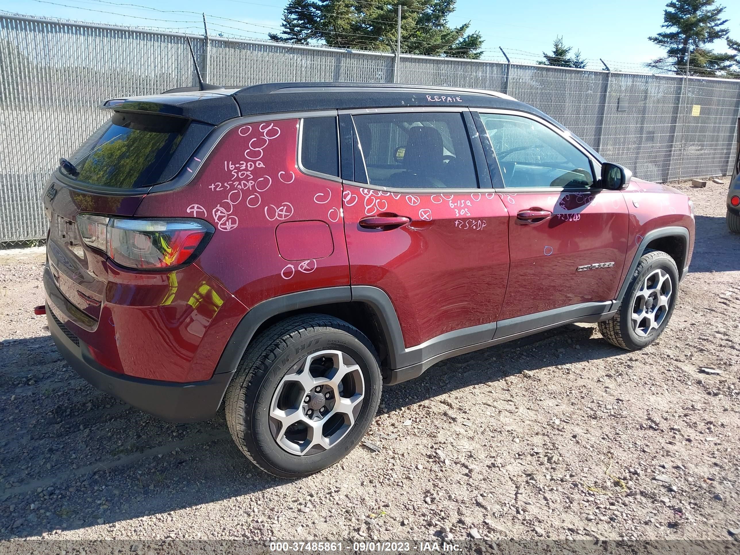 Photo 3 VIN: 3C4NJDDB4NT108346 - JEEP COMPASS 