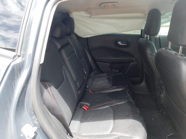 Photo 5 VIN: 3C4NJDDB5JT136098 - JEEP COMPASS 