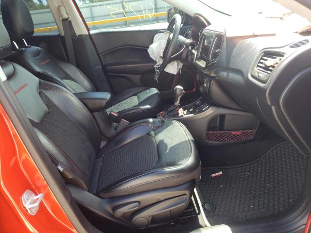 Photo 4 VIN: 3C4NJDDB5JT211785 - JEEP COMPASS TR 