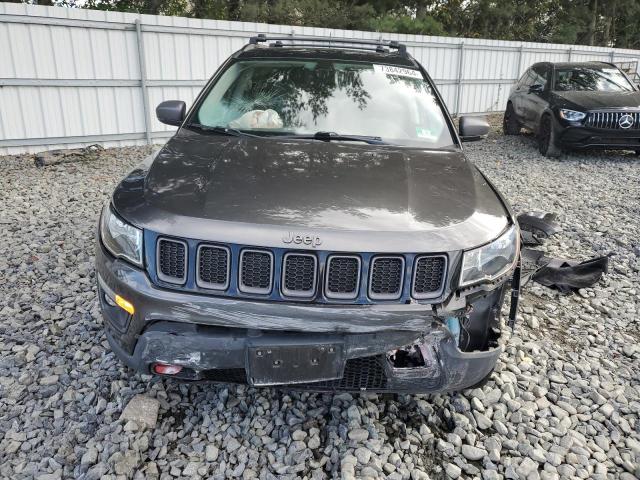 Photo 4 VIN: 3C4NJDDB5JT238808 - JEEP COMPASS TR 