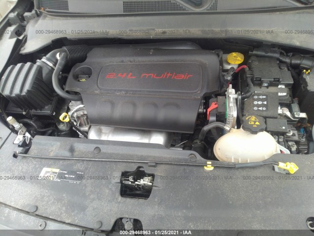 Photo 9 VIN: 3C4NJDDB5JT320537 - JEEP COMPASS 