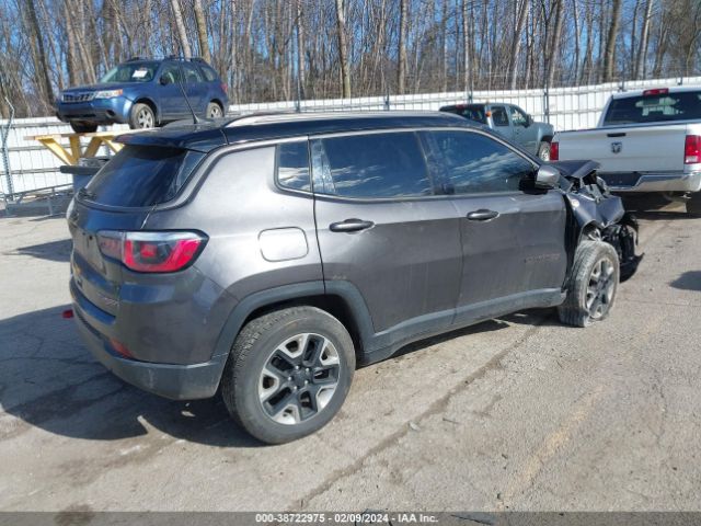 Photo 3 VIN: 3C4NJDDB5JT441911 - JEEP COMPASS 