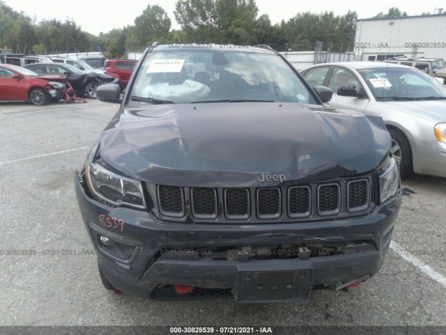 Photo 5 VIN: 3C4NJDDB5JT485813 - JEEP COMPASS 