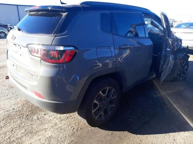 Photo 2 VIN: 3C4NJDDB5KT703735 - JEEP COMPASS TR 