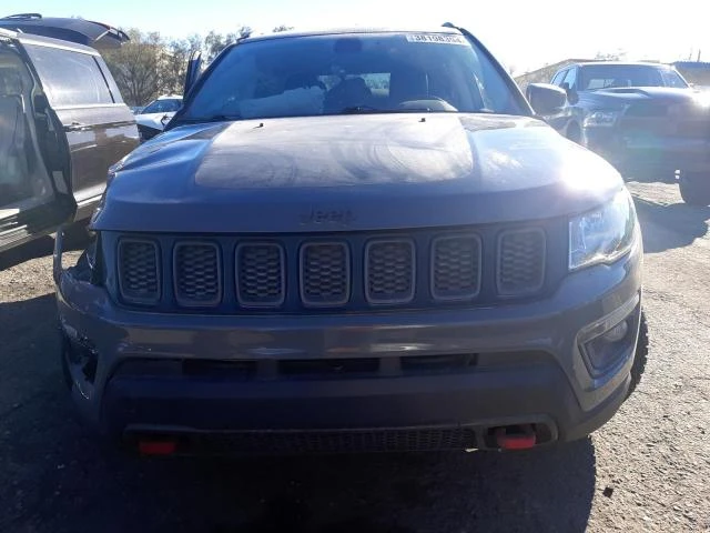 Photo 4 VIN: 3C4NJDDB5KT703735 - JEEP COMPASS TR 