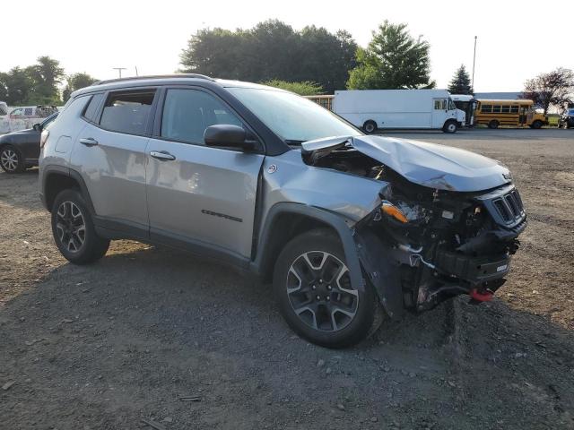 Photo 3 VIN: 3C4NJDDB5KT722057 - JEEP COMPASS 