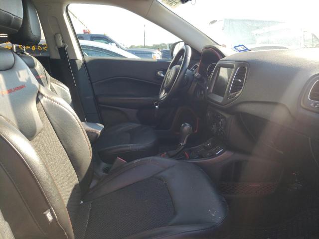 Photo 4 VIN: 3C4NJDDB5KT733348 - JEEP COMPASS TR 