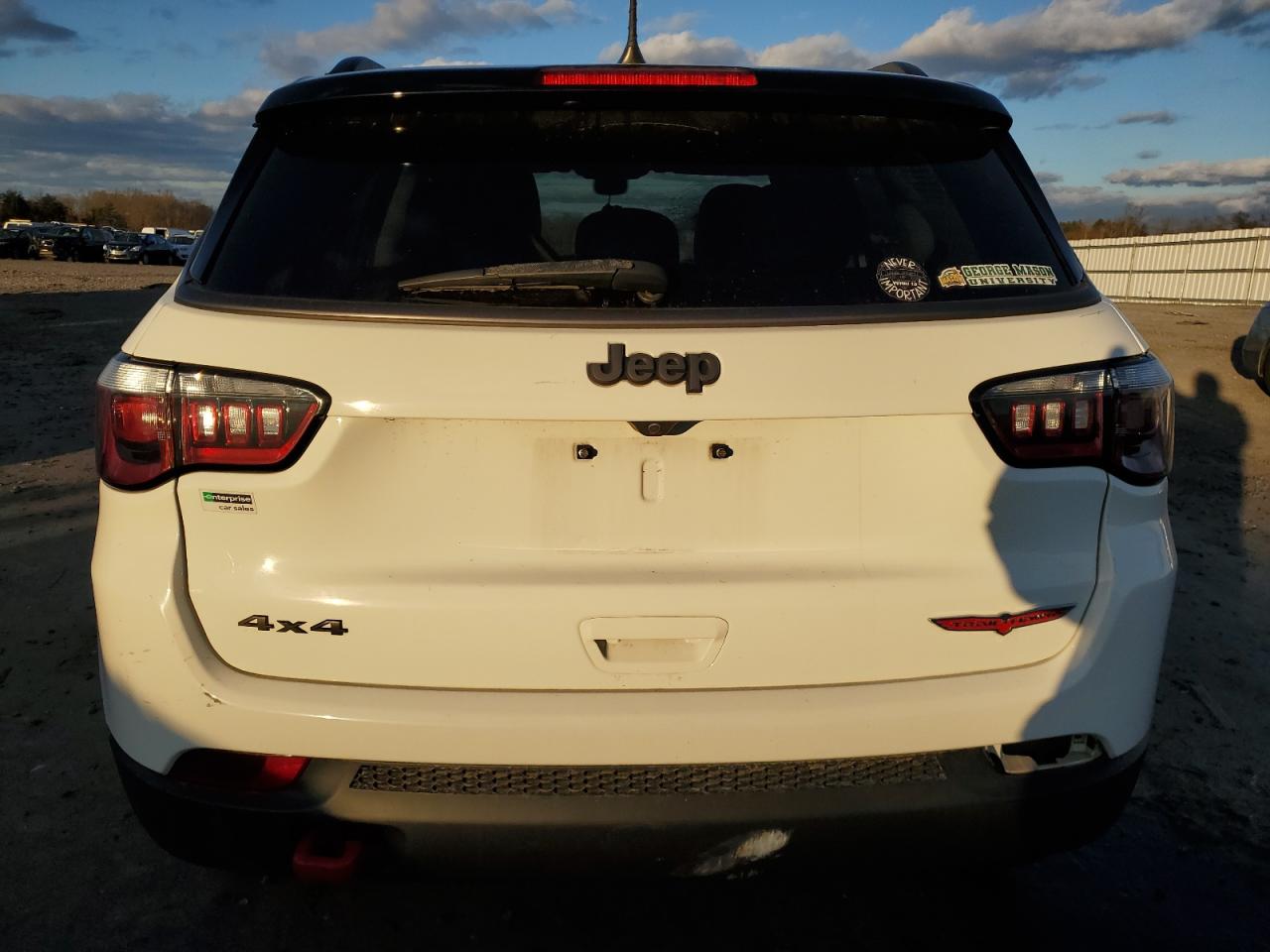 Photo 5 VIN: 3C4NJDDB5LT208808 - JEEP COMPASS 