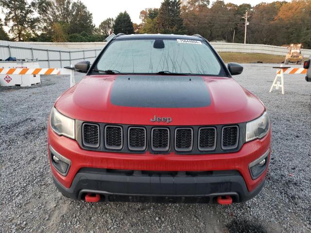 Photo 4 VIN: 3C4NJDDB6JT174925 - JEEP COMPASS TR 