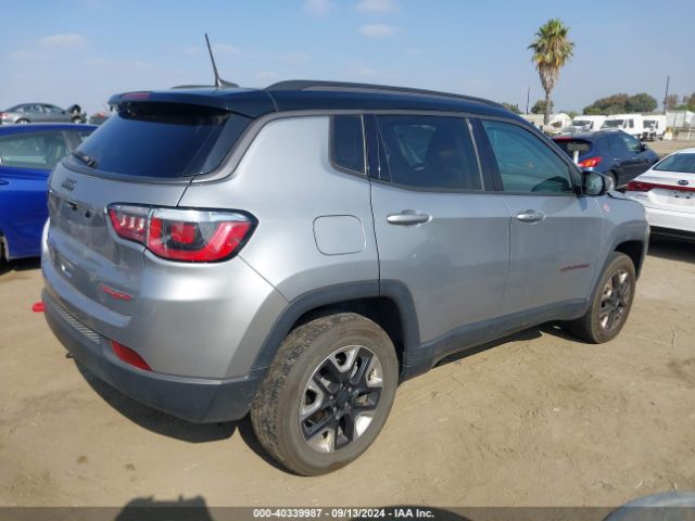 Photo 3 VIN: 3C4NJDDB6JT403832 - JEEP COMPASS 