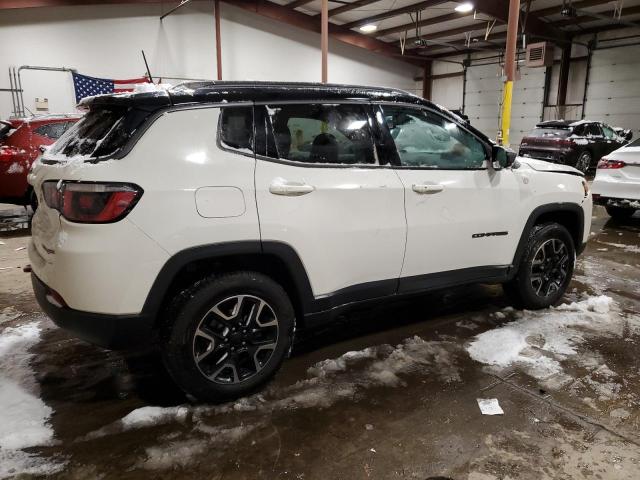 Photo 2 VIN: 3C4NJDDB6JT483665 - JEEP COMPASS 