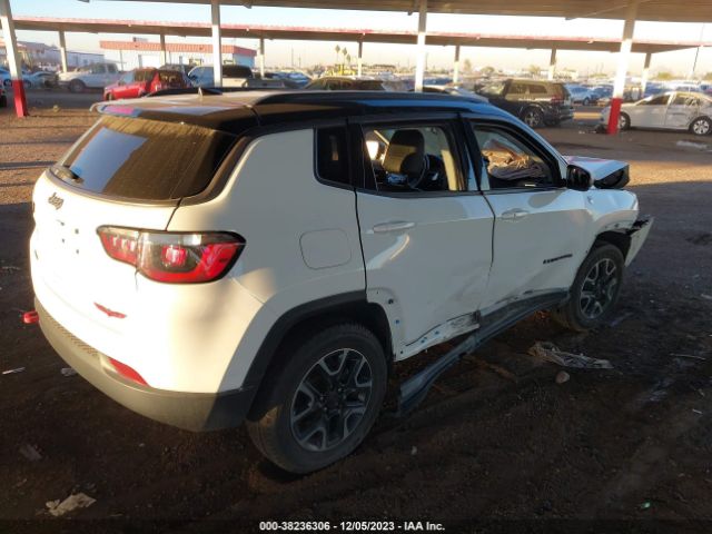 Photo 3 VIN: 3C4NJDDB6KT721399 - JEEP COMPASS 