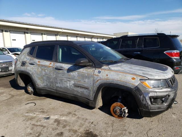 Photo 3 VIN: 3C4NJDDB6KT722388 - JEEP COMPASS 