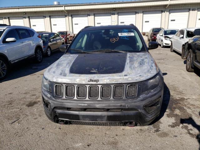 Photo 4 VIN: 3C4NJDDB6KT722388 - JEEP COMPASS 