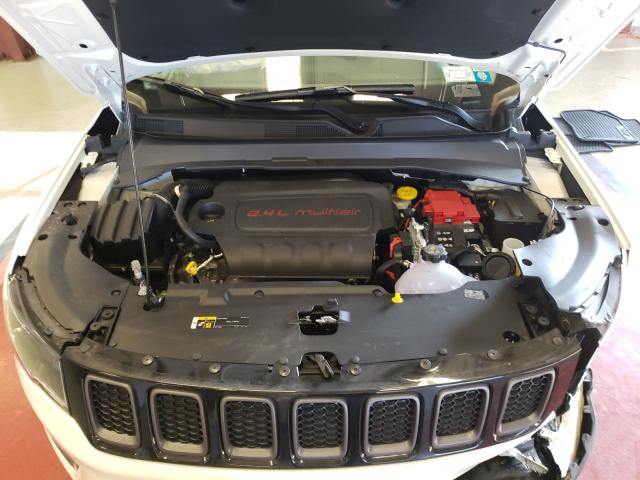 Photo 6 VIN: 3C4NJDDB6LT214651 - JEEP COMPASS TR 