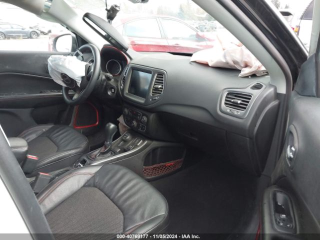 Photo 4 VIN: 3C4NJDDB6MT529323 - JEEP COMPASS 