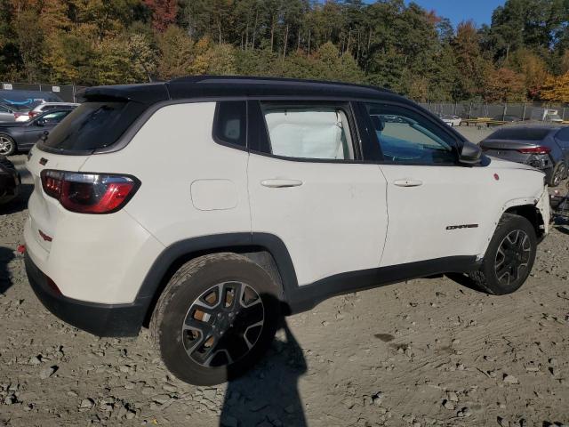 Photo 2 VIN: 3C4NJDDB6MT589179 - JEEP COMPASS TR 