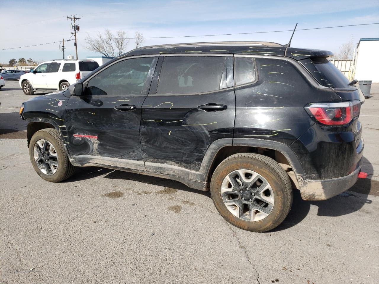 Photo 1 VIN: 3C4NJDDB7JT207477 - JEEP COMPASS 