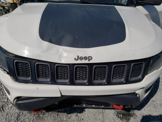 Photo 10 VIN: 3C4NJDDB7JT239300 - JEEP COMPASS 