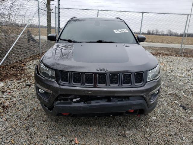 Photo 4 VIN: 3C4NJDDB7JT270580 - JEEP COMPASS TR 