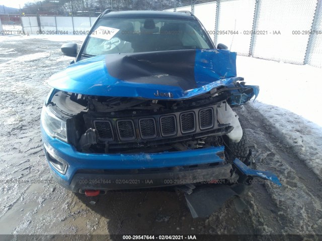 Photo 5 VIN: 3C4NJDDB7JT366614 - JEEP COMPASS 