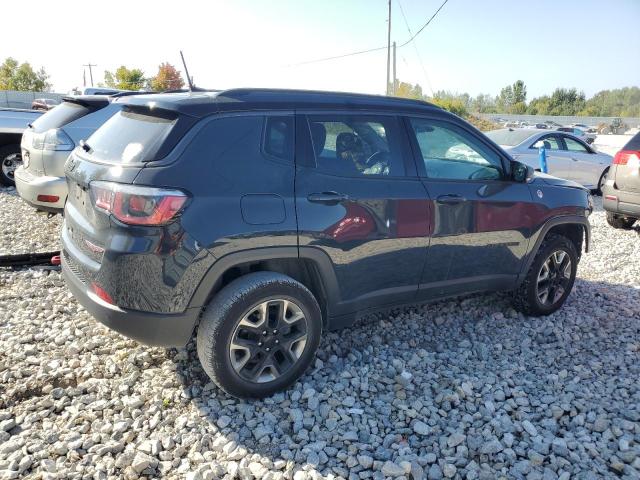 Photo 2 VIN: 3C4NJDDB7JT366872 - JEEP COMPASS TR 