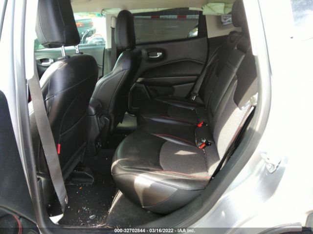 Photo 7 VIN: 3C4NJDDB7KT702828 - JEEP COMPASS 